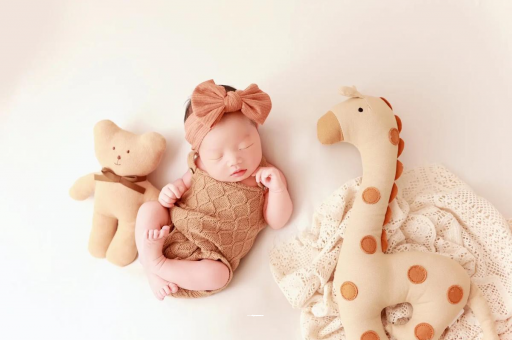 钦州宝宝发型女绑扎方法 钦州宝宝发型女绑扎方法